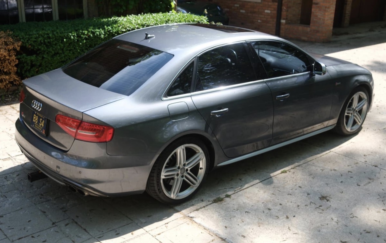 Car photo