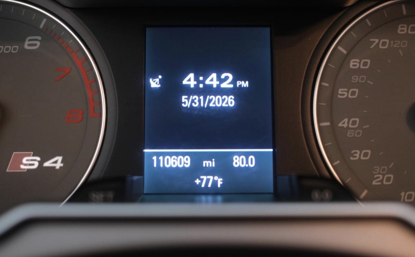 Car photo