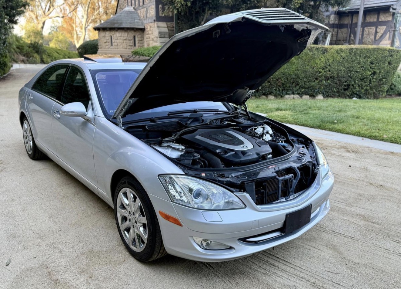 Car photo