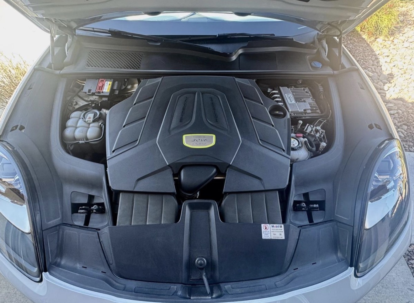 Car photo