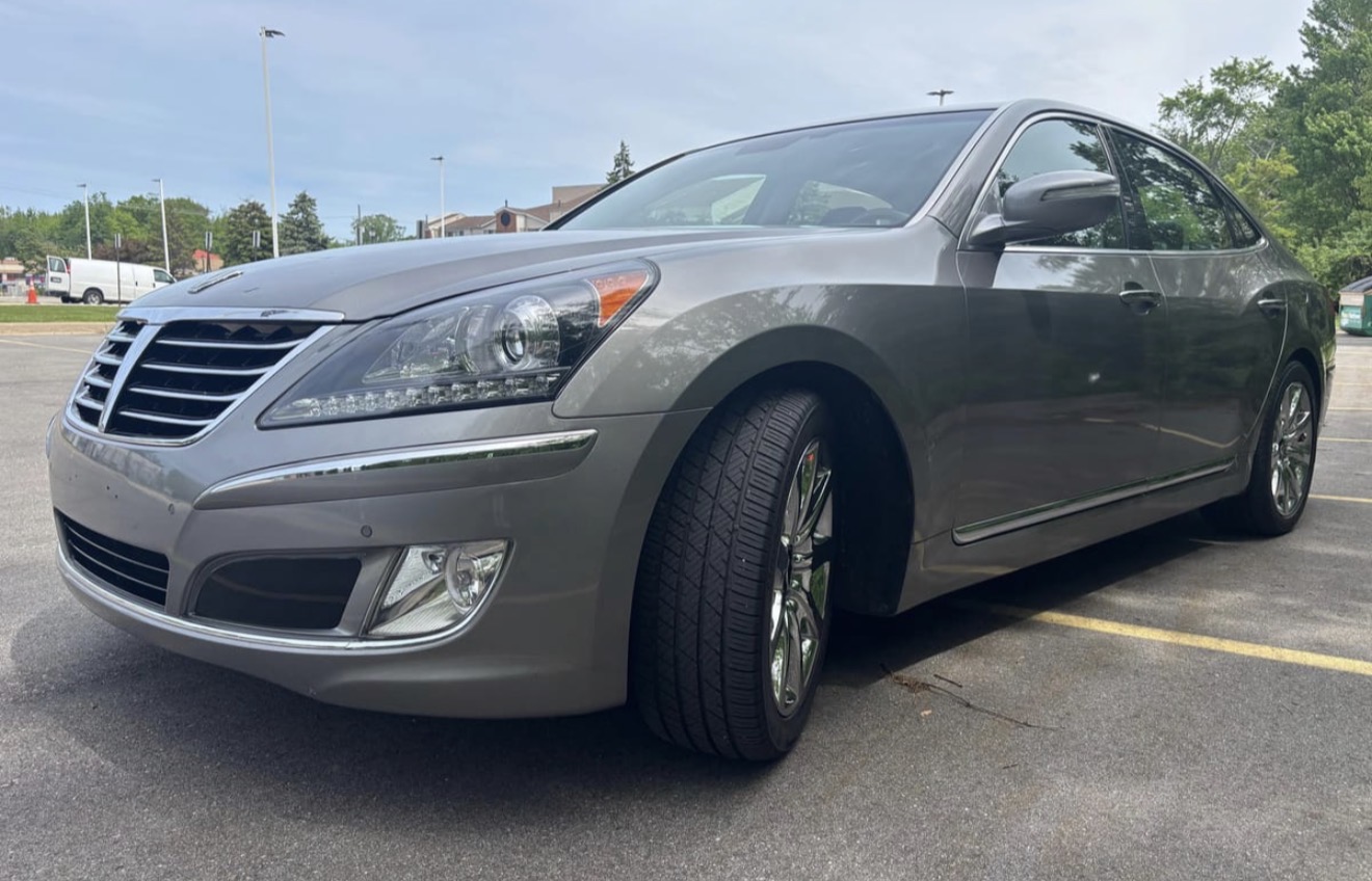 Car photo