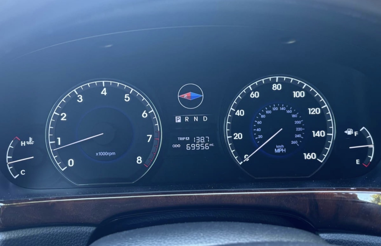 Car photo