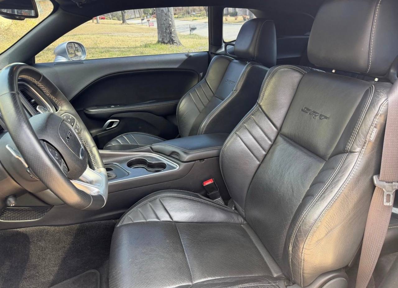 Car photo - photo 5