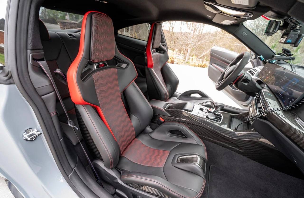 Car photo - photo 5