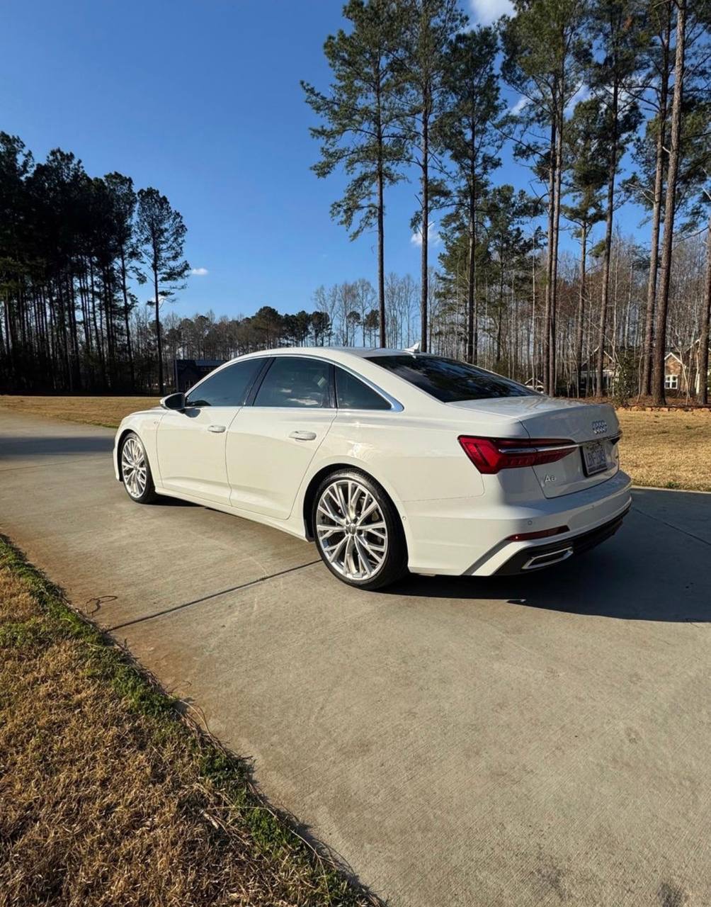 Car photo - photo 4