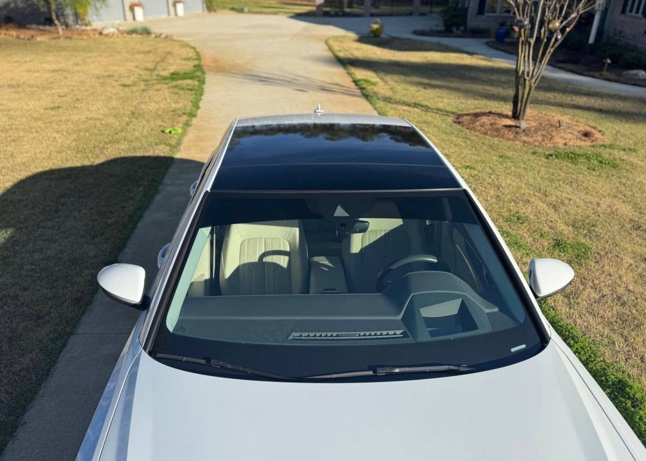 Car photo - photo 5