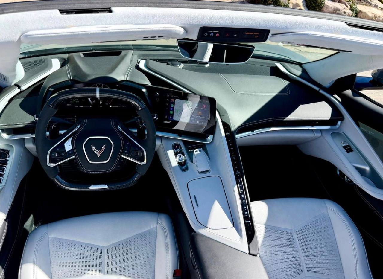 Car photo - photo 8