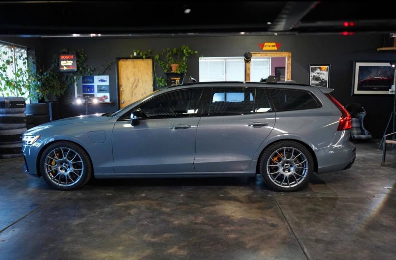 Car photo - photo 1