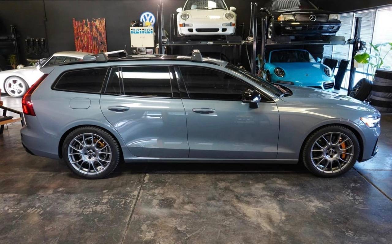 Car photo - photo 2