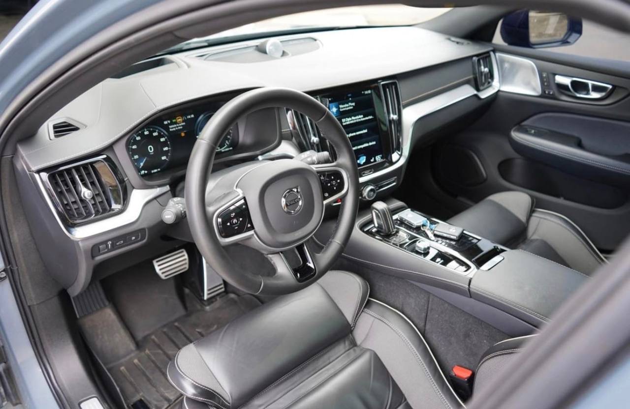 Car photo - photo 6