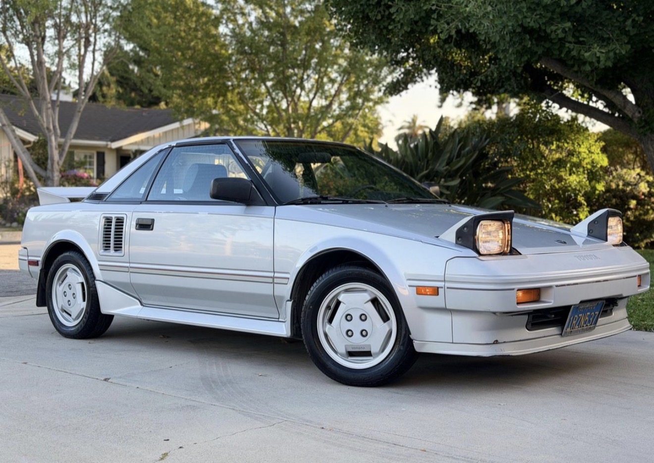 1986 Toyota MR2