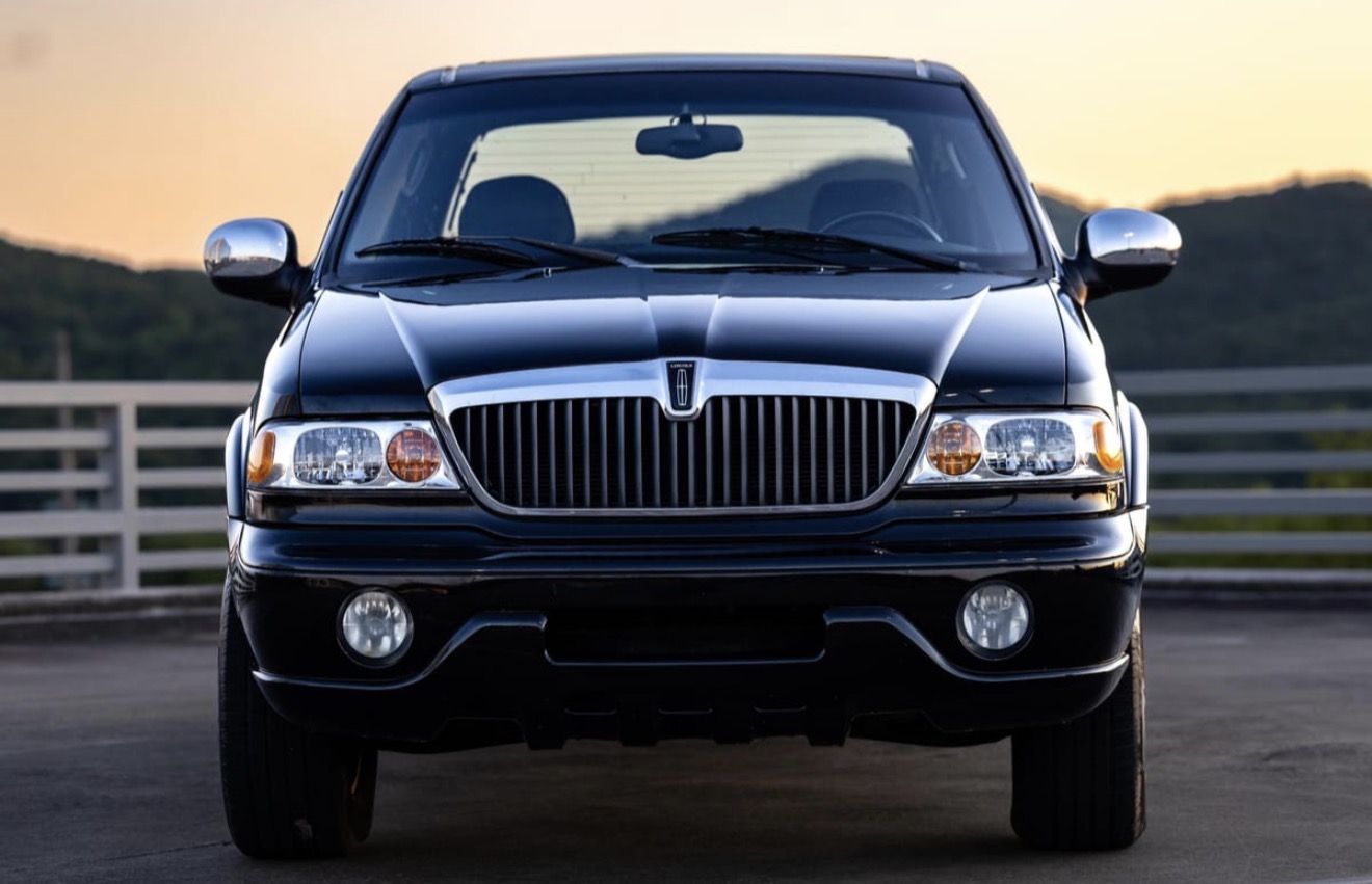 2002 Lincoln Blackwood